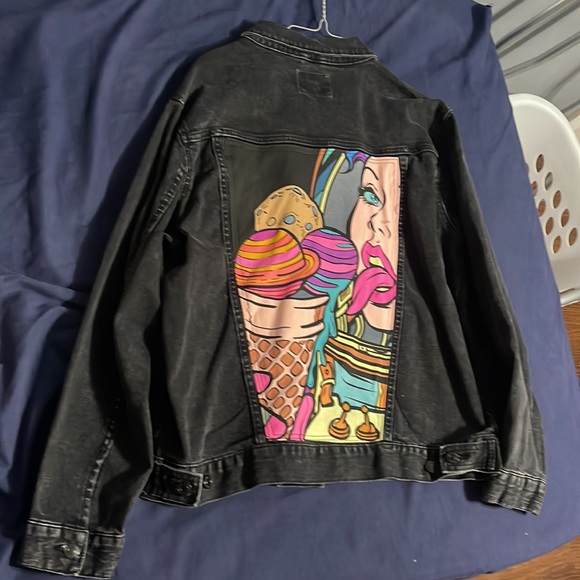 Denim jacket - Picture 2 of 4